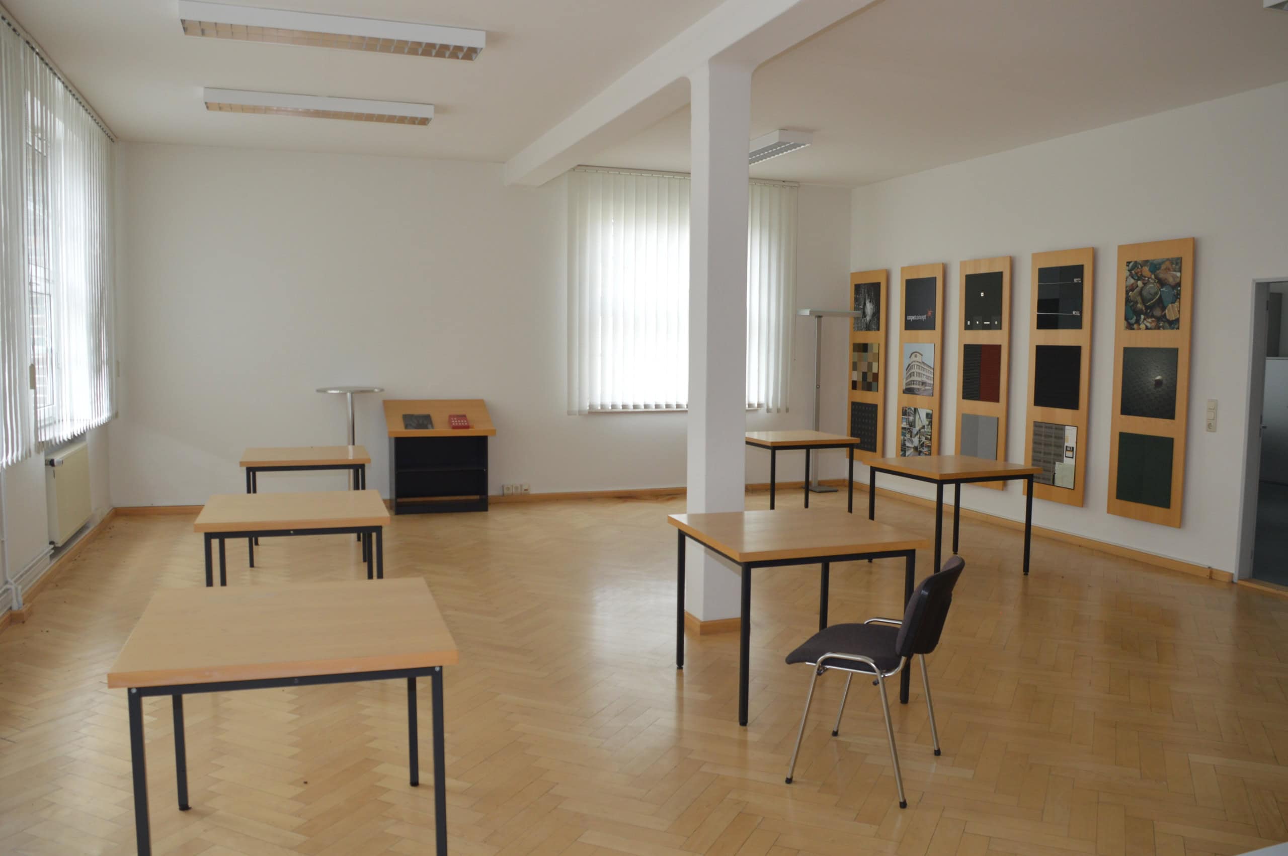 Helle, moderne Büroflächen mit flexiblen Nutzungsmöglichkeiten, ideal für Unternehmen.